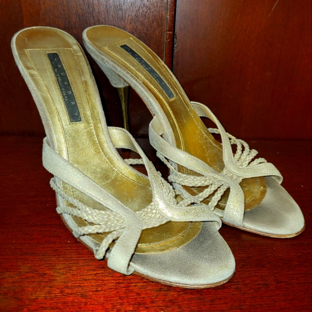 Shelli Segal LAUNDRY Stiletto Sandal